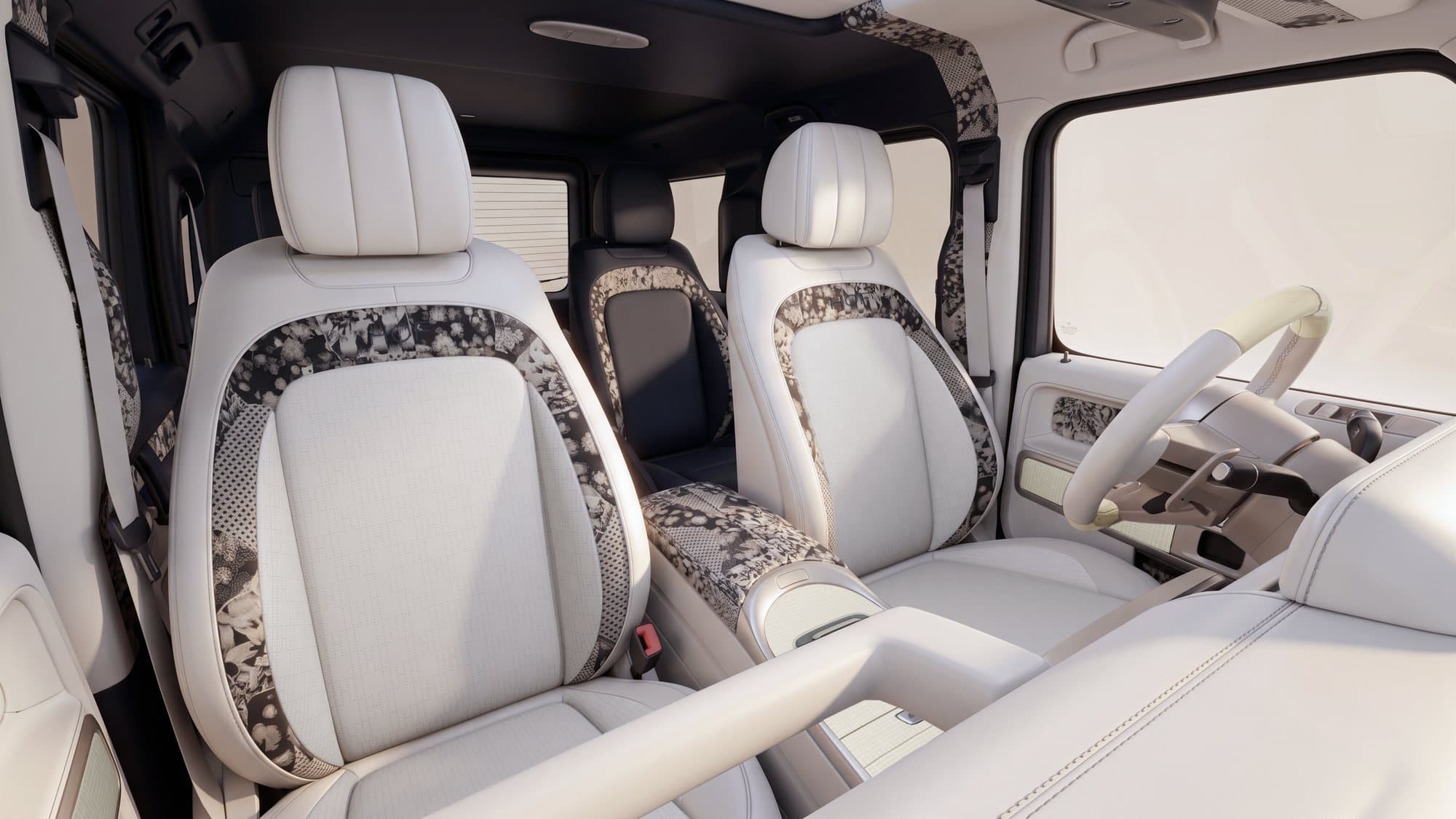 Kinsō Aizome - front seats